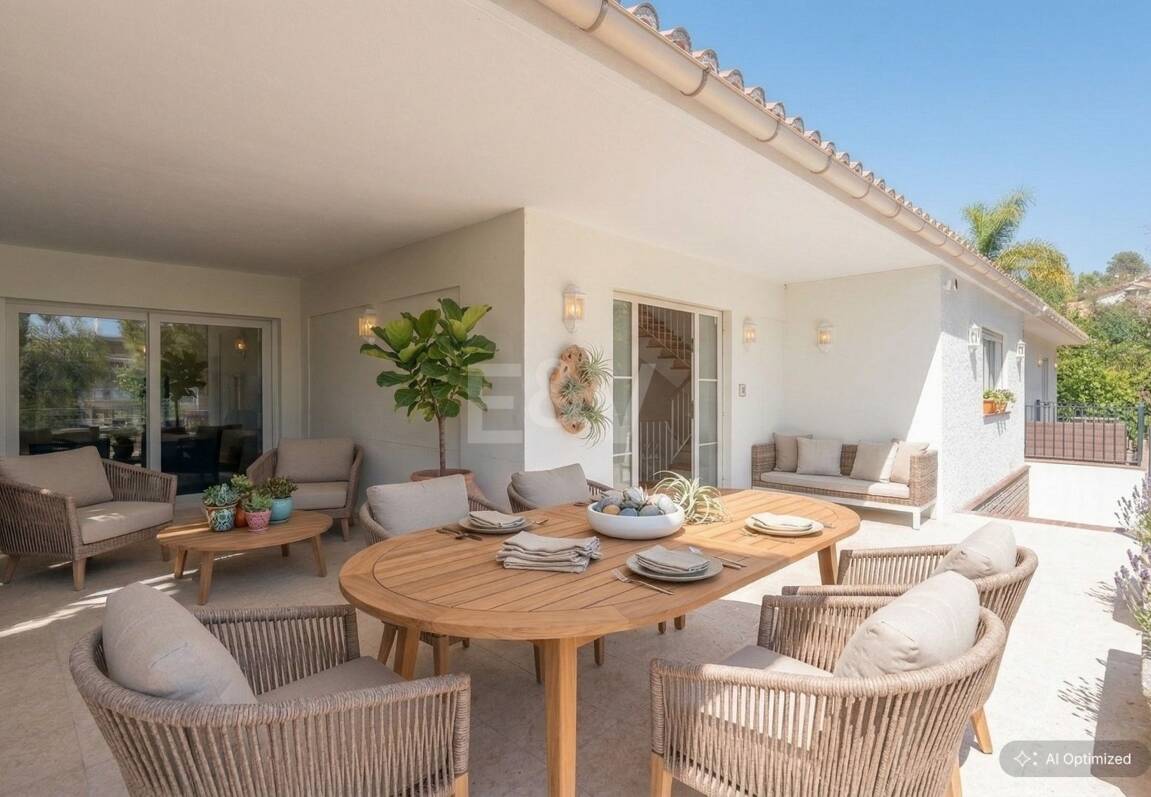 Beachside Villa with Private Pool Just Steps from the Beach