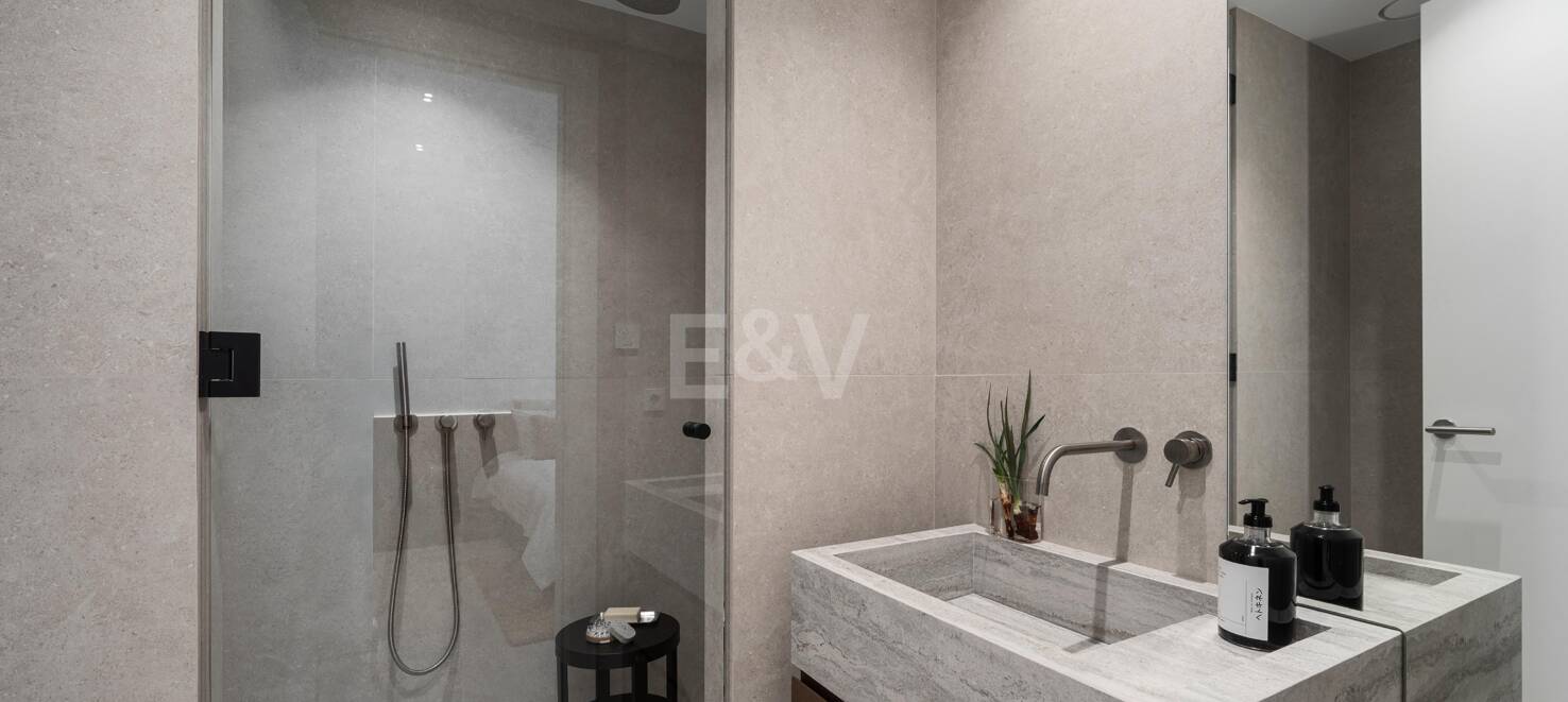 Elegantes zeitgenössisches Wohnen mit Meerblick in Meisho Hills, Sierra Blanca