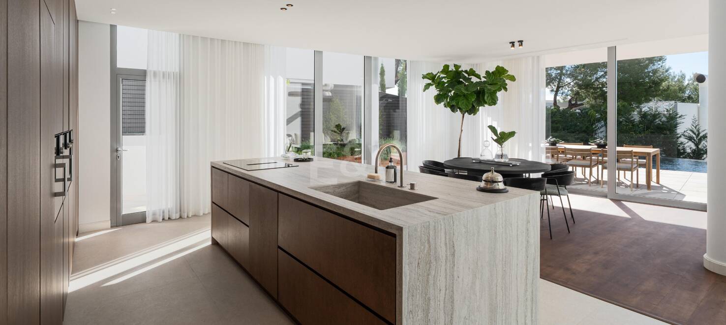 Elegantes zeitgenössisches Wohnen mit Meerblick in Meisho Hills, Sierra Blanca