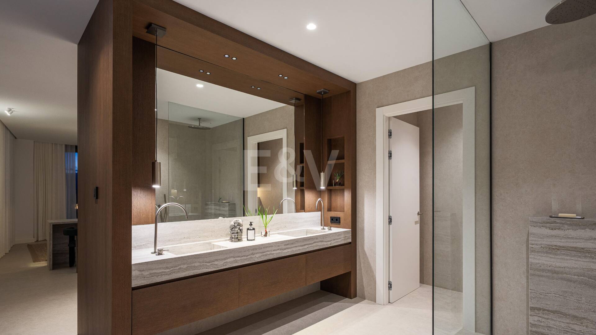 Elegante vivienda contemporánea con vistas al mar en Meisho Hills, Sierra Blanca