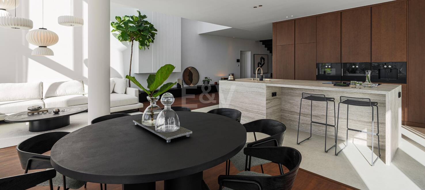 Elegantes zeitgenössisches Wohnen mit Meerblick in Meisho Hills, Sierra Blanca