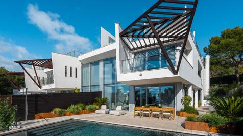 Elegante vivienda contemporánea con vistas al mar en Meisho Hills, Sierra Blanca