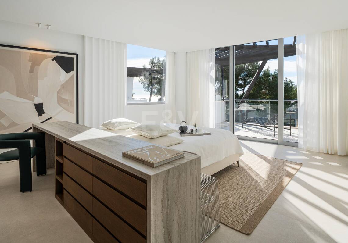 Refined Contemporary Living with Sea Views in Meisho Hills, Sierra Blanca