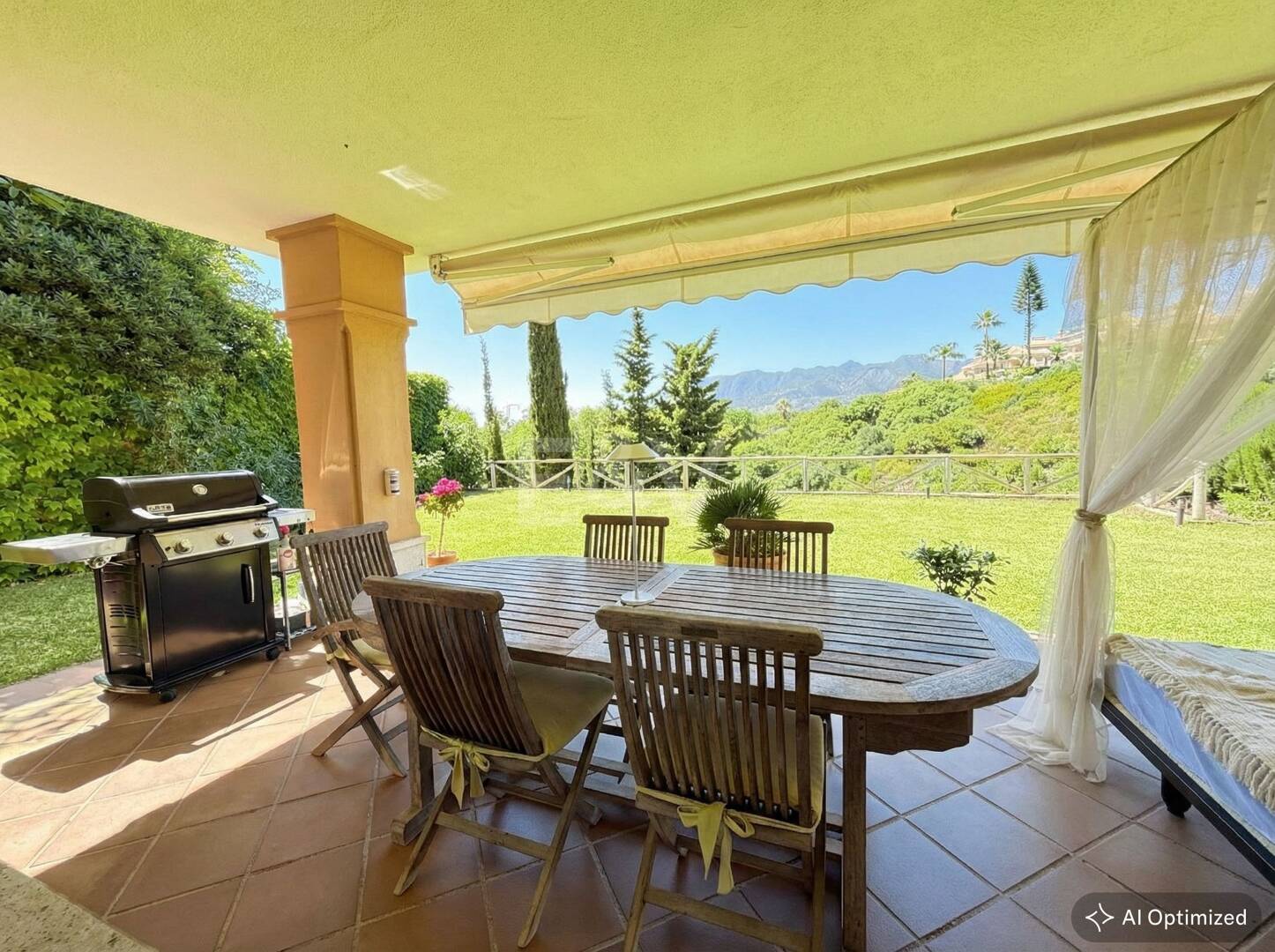 Oportunidad de alquiler de larga temporada en Santa Clara Golf Villas – casa adosada con jardín y seguridad 24h