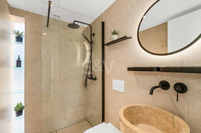 Villa im skandinavischen Stil mit Panoramablick in Las Brisas