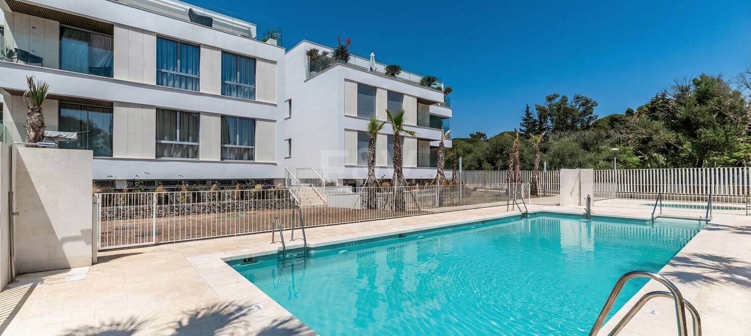 Apartament na parterze do wynajęcia w Marbella Golden Mile, Marbella (Wszystkie obszary)