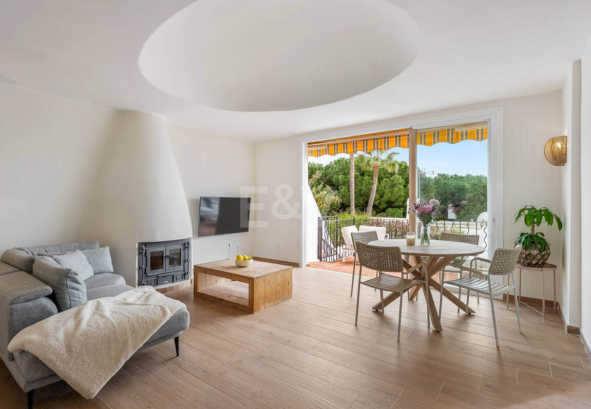 Doppelhaushälfte mit Privatgarten und Meerblick