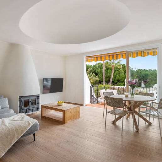 Doppelhaushälfte mit Privatgarten und Meerblick