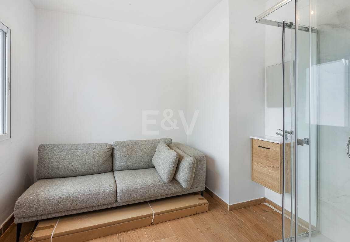 Doppelhaushälfte mit Privatgarten und Meerblick