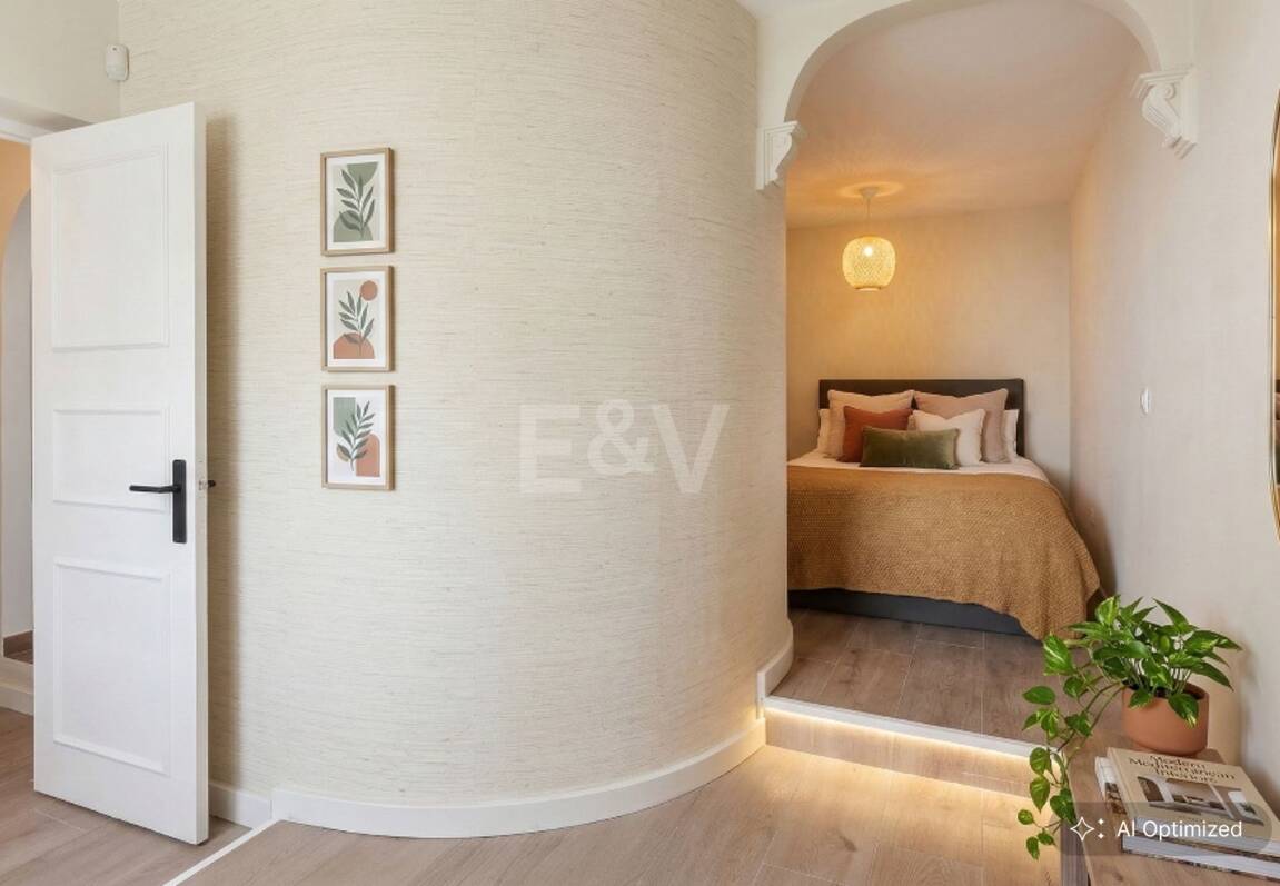 Semi-Detached House med privat trädgård och havsutsikt