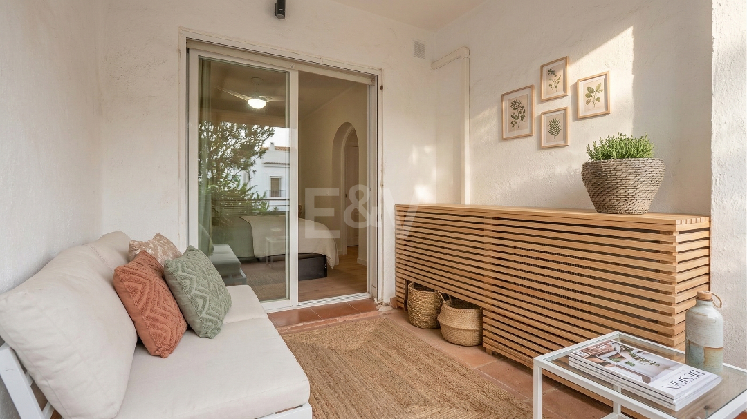 Doppelhaushälfte mit Privatgarten und Meerblick