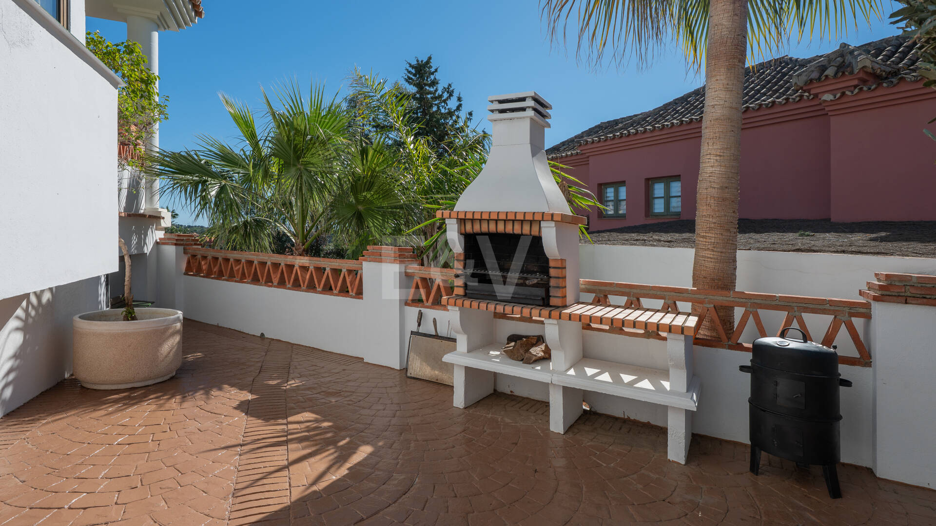 Villa till salu i Hacienda las Chapas, Marbella Öst