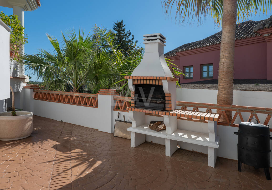 Villa till salu i Hacienda las Chapas, Marbella Öst