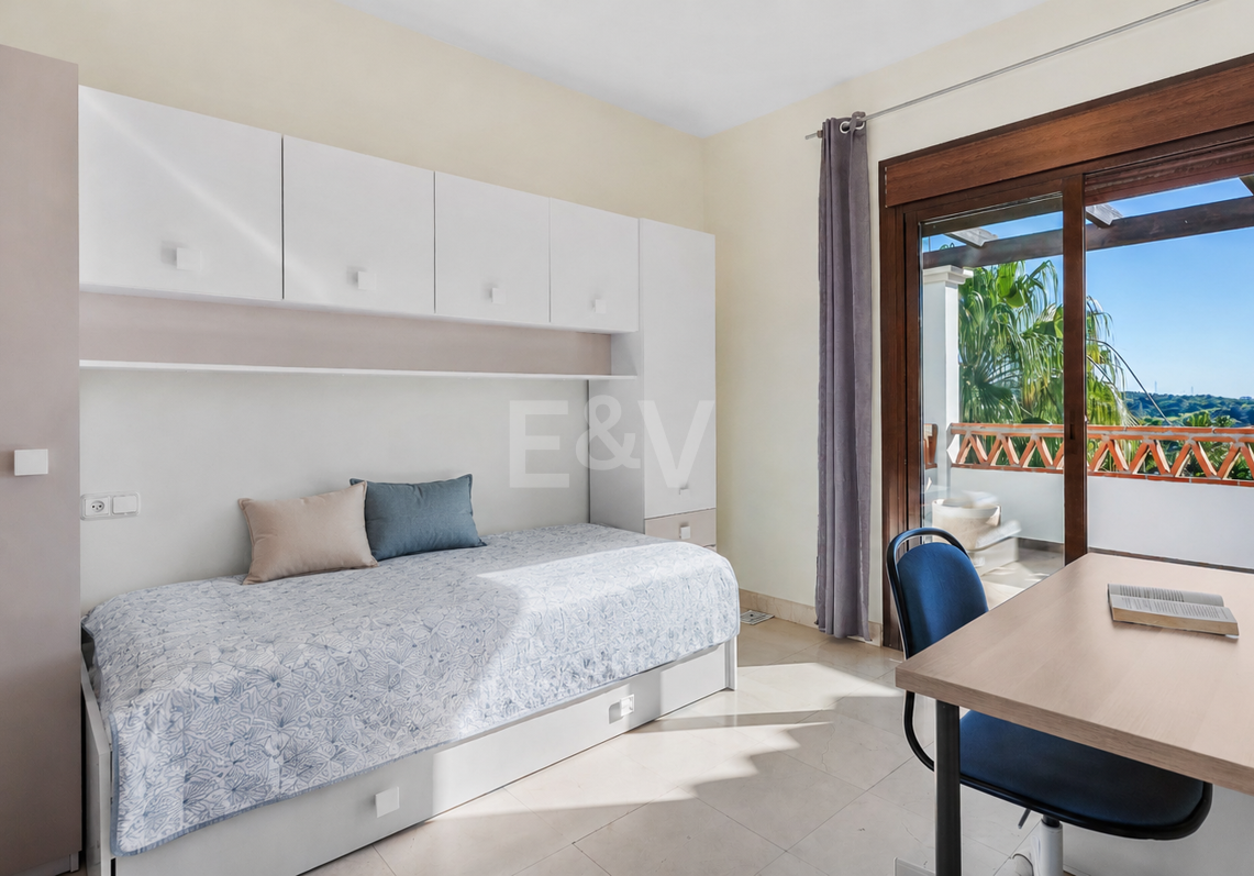 Villa till salu i Hacienda las Chapas, Marbella Öst