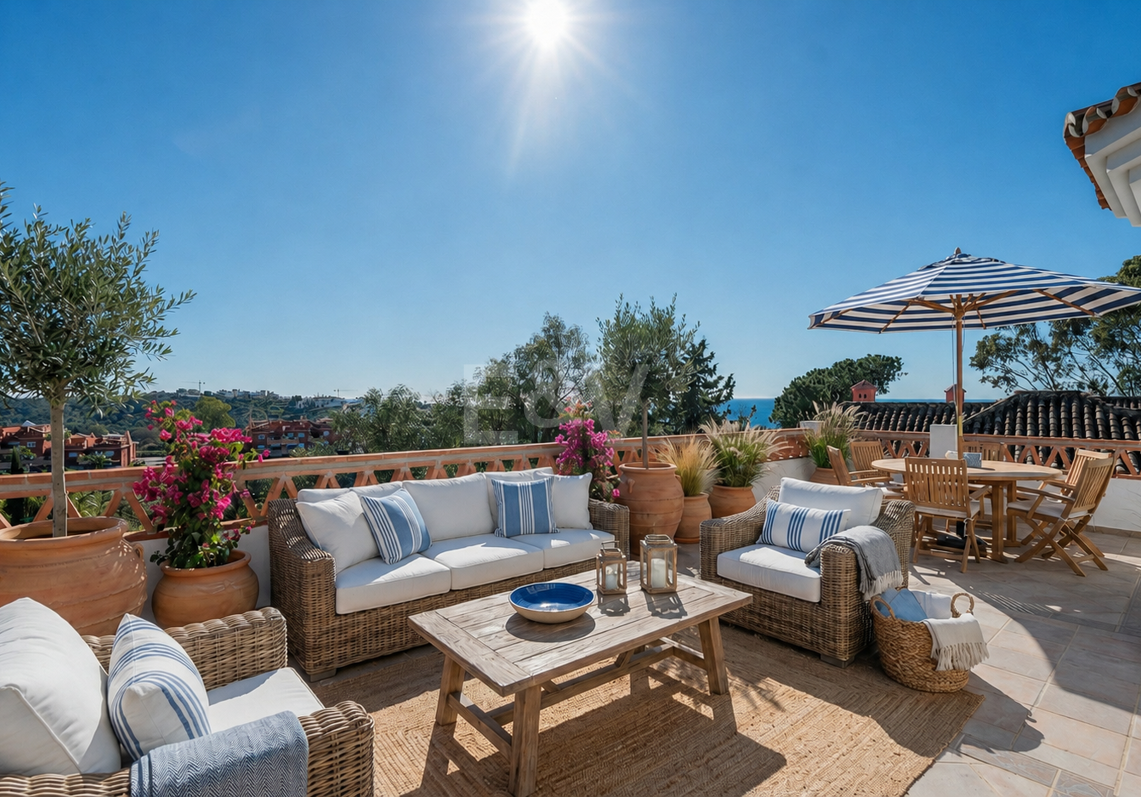 Familj Villa med expansiv privat trädgård i Hacienda Las Chapas