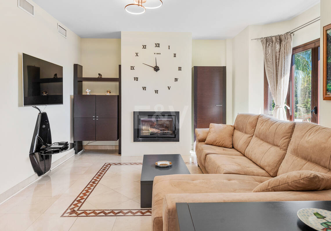 Villa till salu i Hacienda las Chapas, Marbella Öst