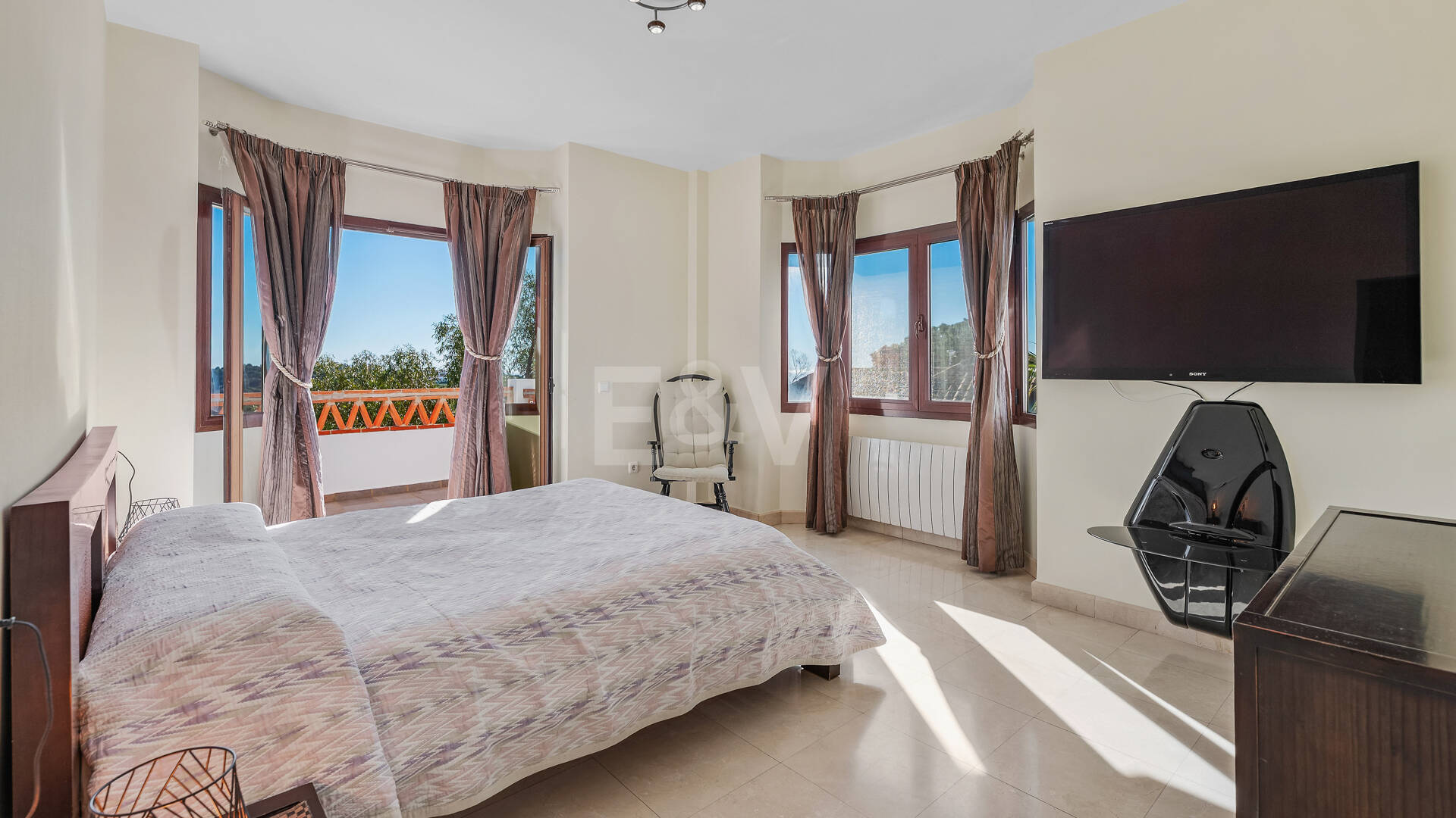Villa till salu i Hacienda las Chapas, Marbella Öst