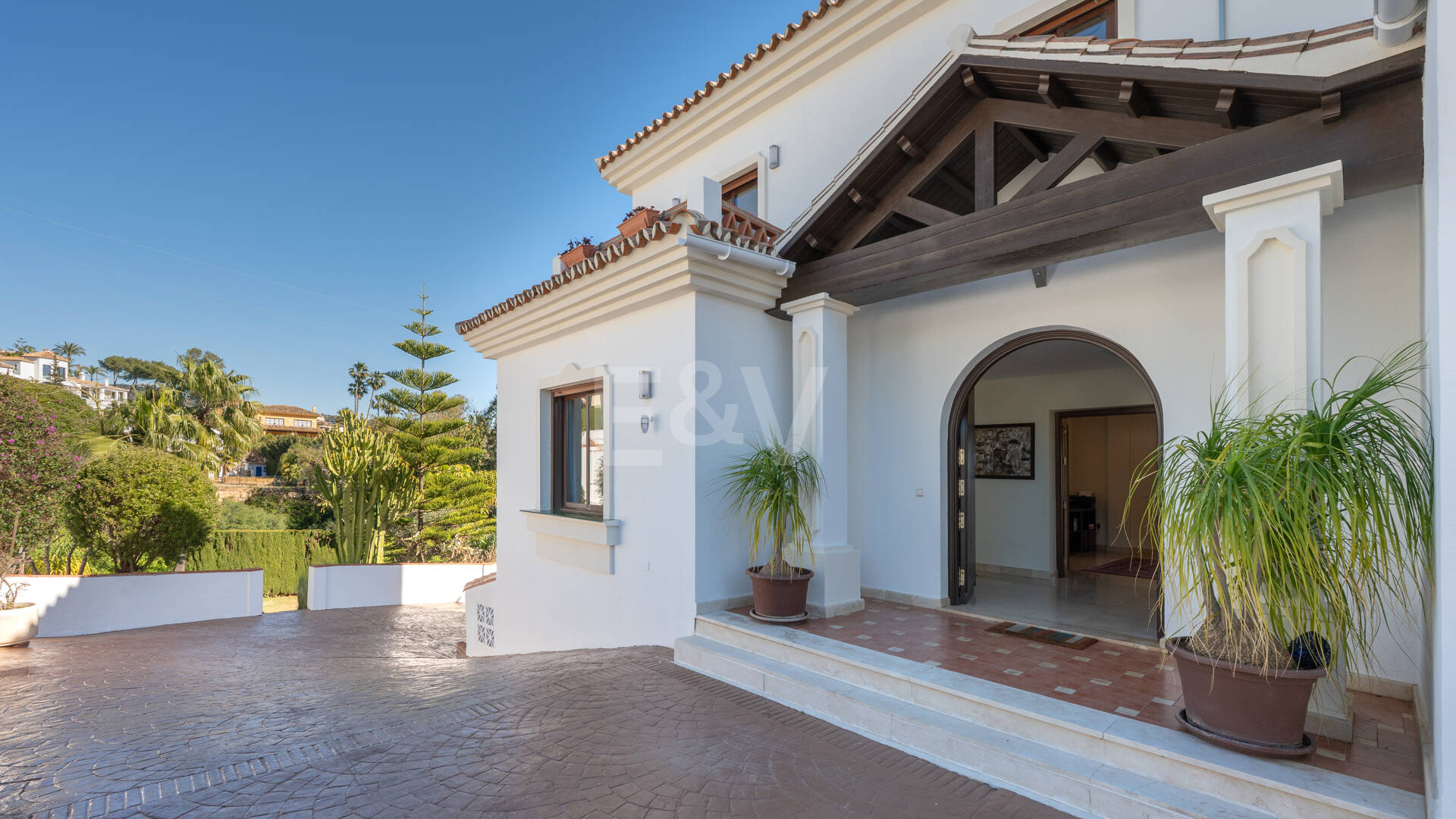 Villa till salu i Hacienda las Chapas, Marbella Öst