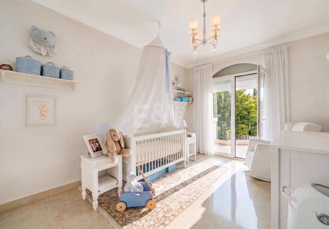 Elegant Andalusian-Modern Villa Next to Los Naranjos Golf Course in Nueva Andalucia