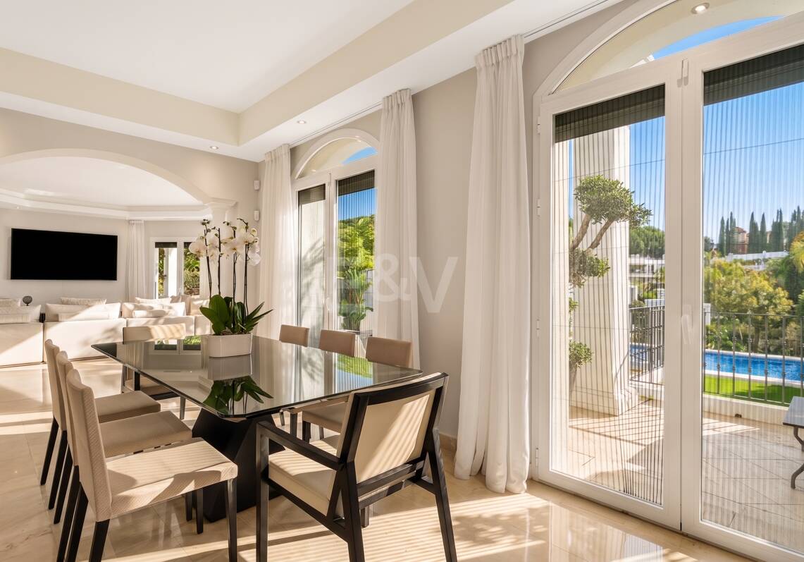 Elegant Andalusian-Modern Villa Next to Los Naranjos Golf Course in Nueva Andalucia