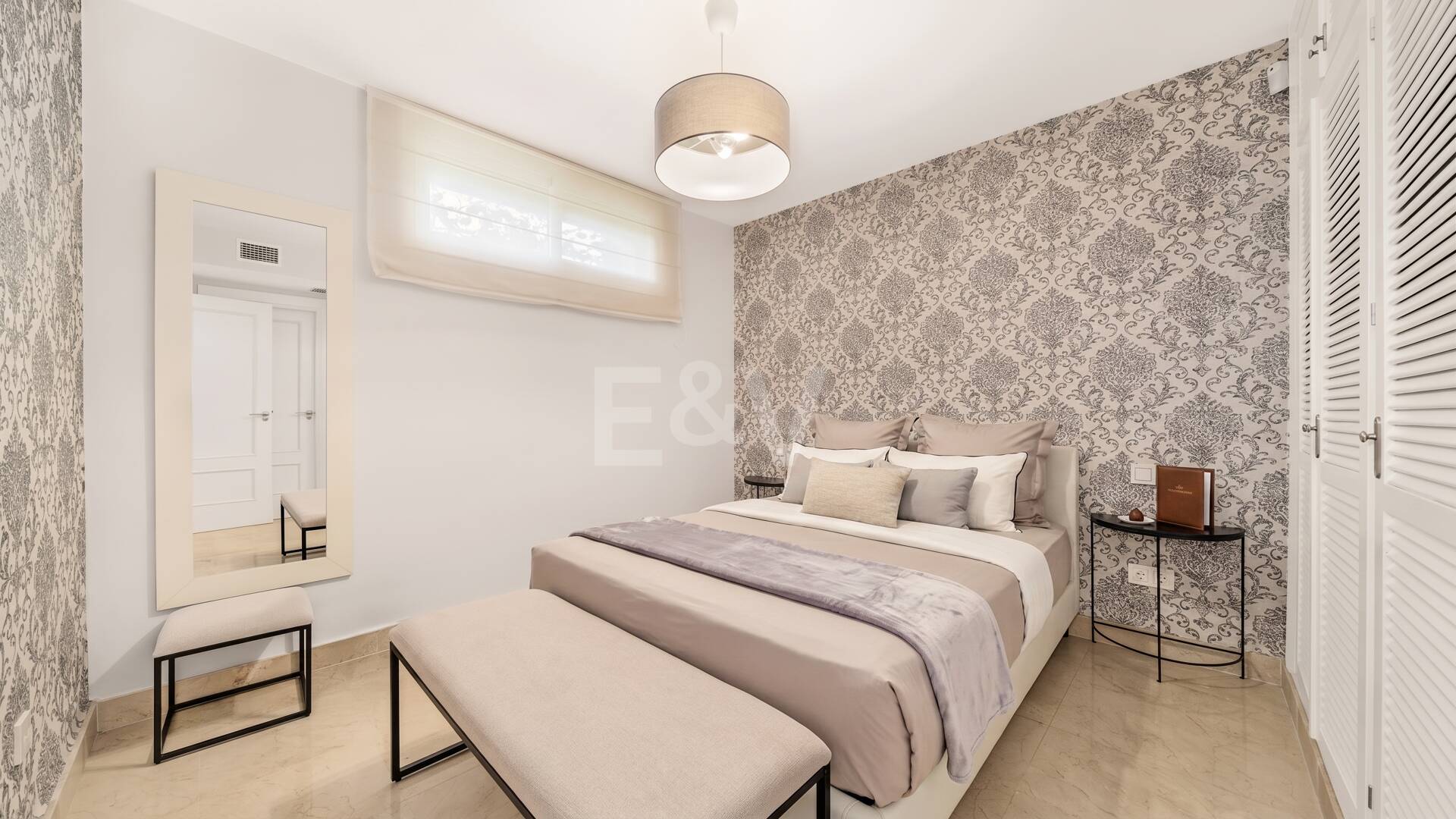 Elegant Andalusian-Modern Villa Next to Los Naranjos Golf Course in Nueva Andalucia