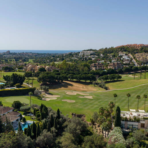 Elegant Andalusian-Modern Villa Next to Los Naranjos Golf Course in Nueva Andalucia