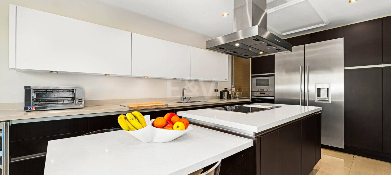 Dom szeregowy na sprzedaż w Marbella Golden Mile, Marbella (Wszystkie obszary)