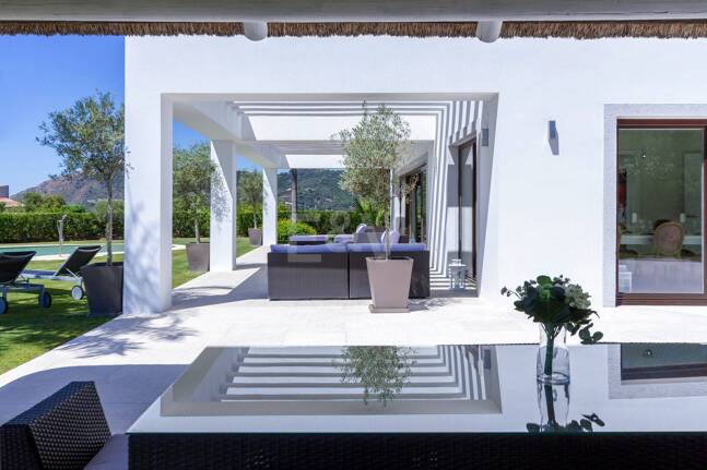 Villa contemporánea con impresionantes vistas en La Zagaleta