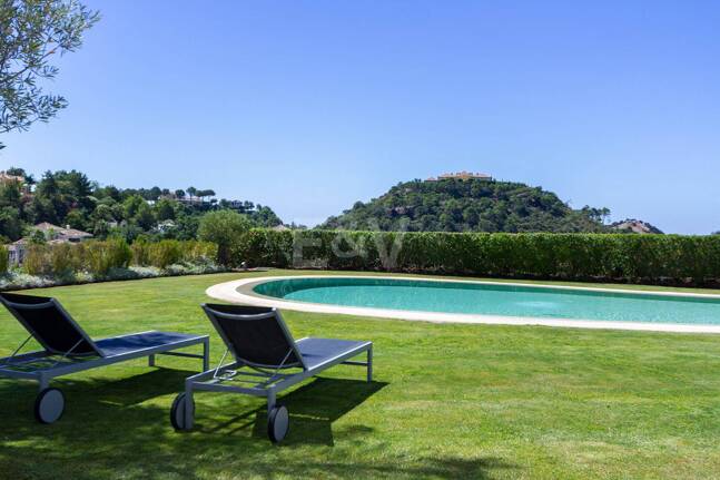 Villa contemporánea con impresionantes vistas en La Zagaleta
