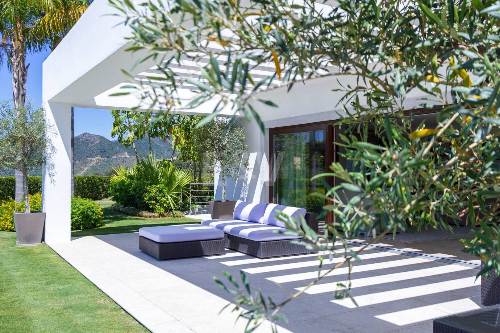 Villa contemporánea con impresionantes vistas en La Zagaleta