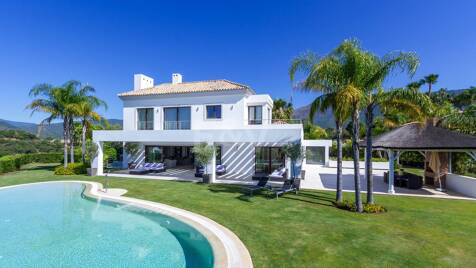 Moderne Villa mit atemberaubender Aussicht in La Zagaleta