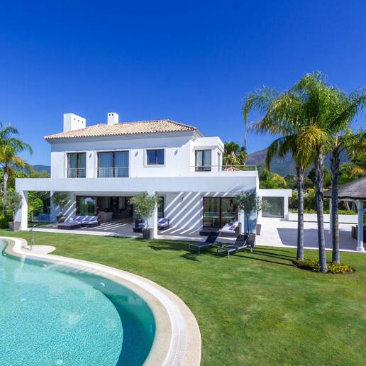 Contemporary villa with stunning open views in La Zagaleta