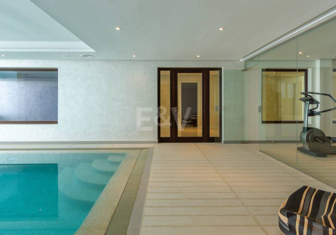 Contemporary villa with stunning open views in La Zagaleta