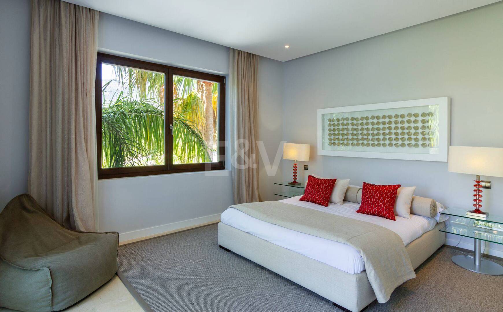 Villa contemporánea con impresionantes vistas en La Zagaleta
