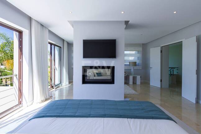Villa contemporánea con impresionantes vistas en La Zagaleta