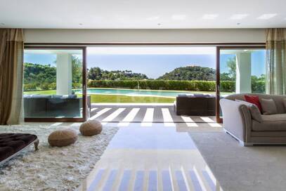 Villa contemporánea con impresionantes vistas en La Zagaleta