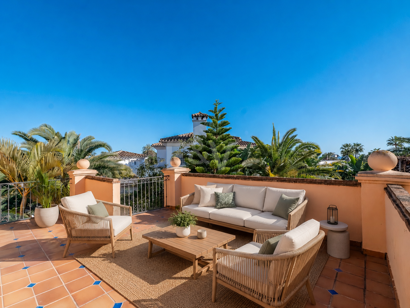 Mediterranean Beachside Villa with Large Garden