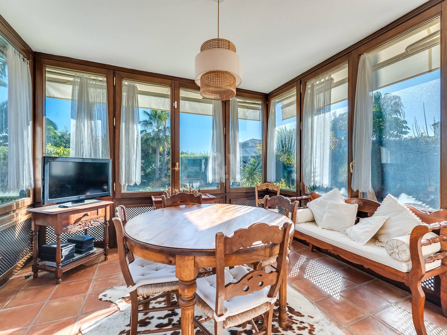 Mediterranean Beachside Villa with Large Garden