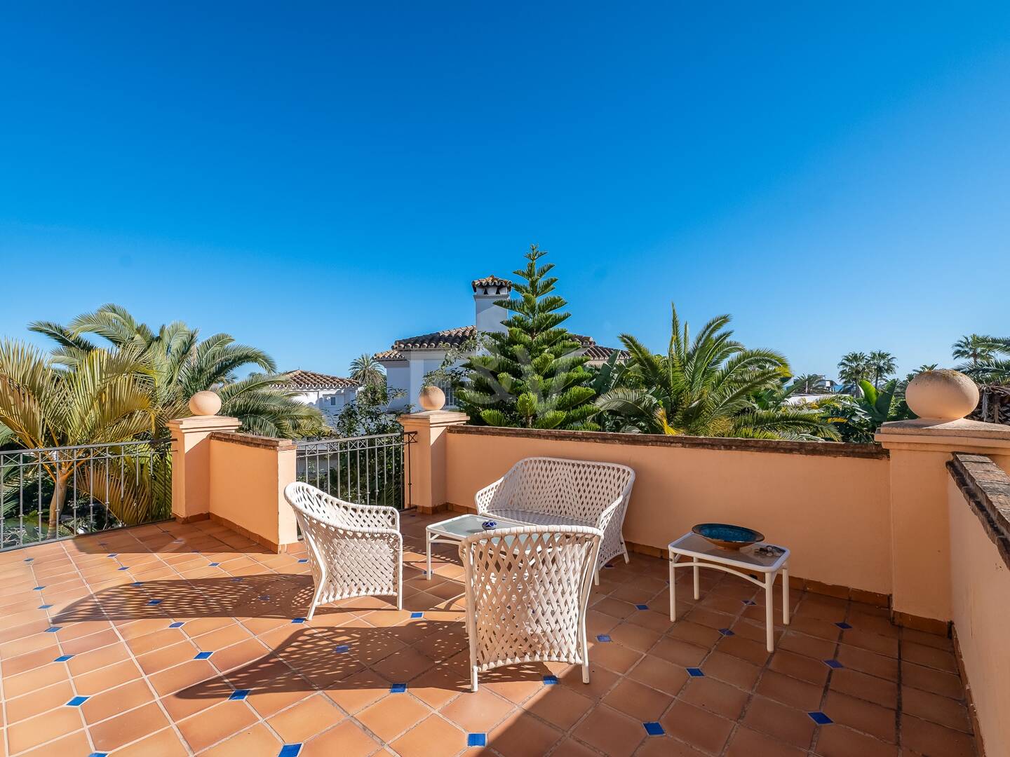 Mediterranean Beachside Villa with Large Garden