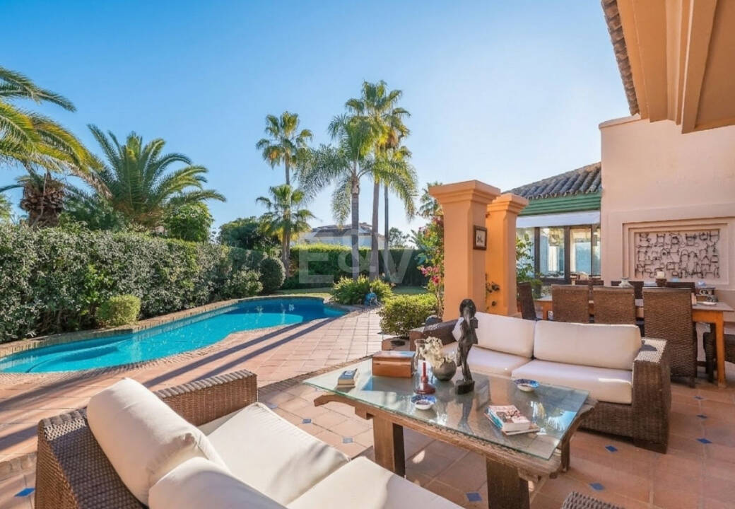 Mediterranean Beachside Villa with Large Garden