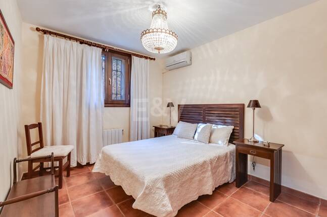 Mediterranean Beachside Villa with Large Garden