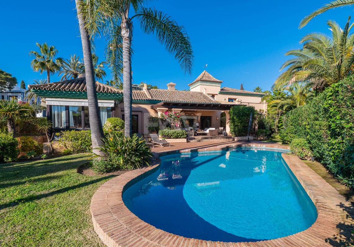Villa Méditerranée avec grand jardin