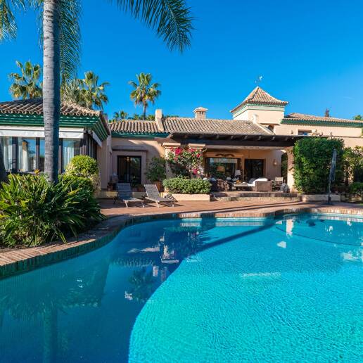 Mediterranean Beachside Villa with Large Garden