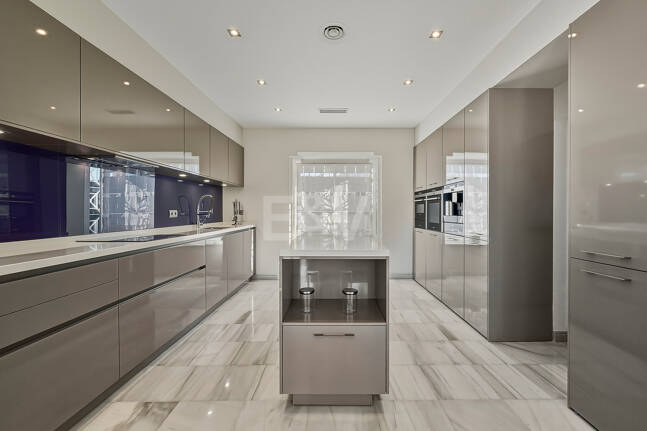 Frontline Golf Villa Where Timeless Design Meets Breathtaking Views in a Prime Setting