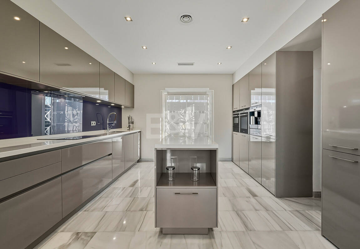 Frontline Golf Villa Where Timeless Design Meets Breathtaking Views in a Prime Setting