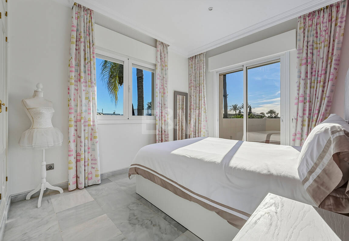 Frontline Golf Villa Where Timeless Design Meets Breathtaking Views in a Prime Setting