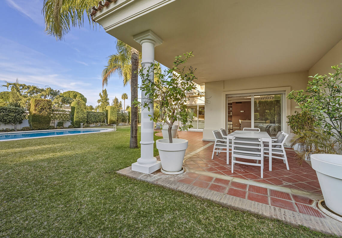 Frontline Golf Villa Where Timeless Design Meets Breathtaking Views in a Prime Setting