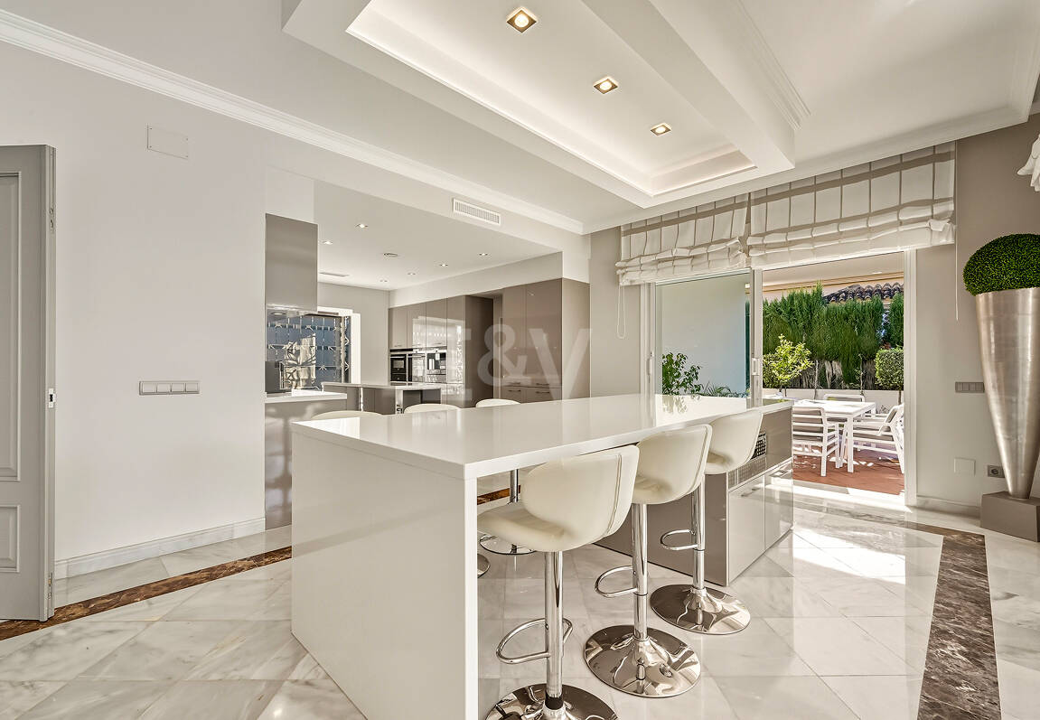 Frontline Golf Villa Where Timeless Design Meets Breathtaking Views in a Prime Setting