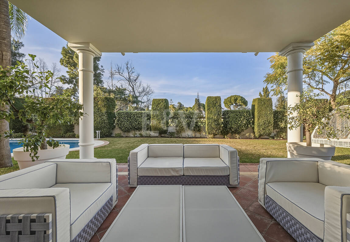 Frontline Golf Villa Where Timeless Design Meets Breathtaking Views in a Prime Setting