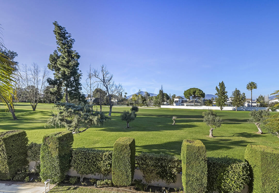 Frontline Golf Villa Where Timeless Design Meets Breathtaking Views in a Prime Setting